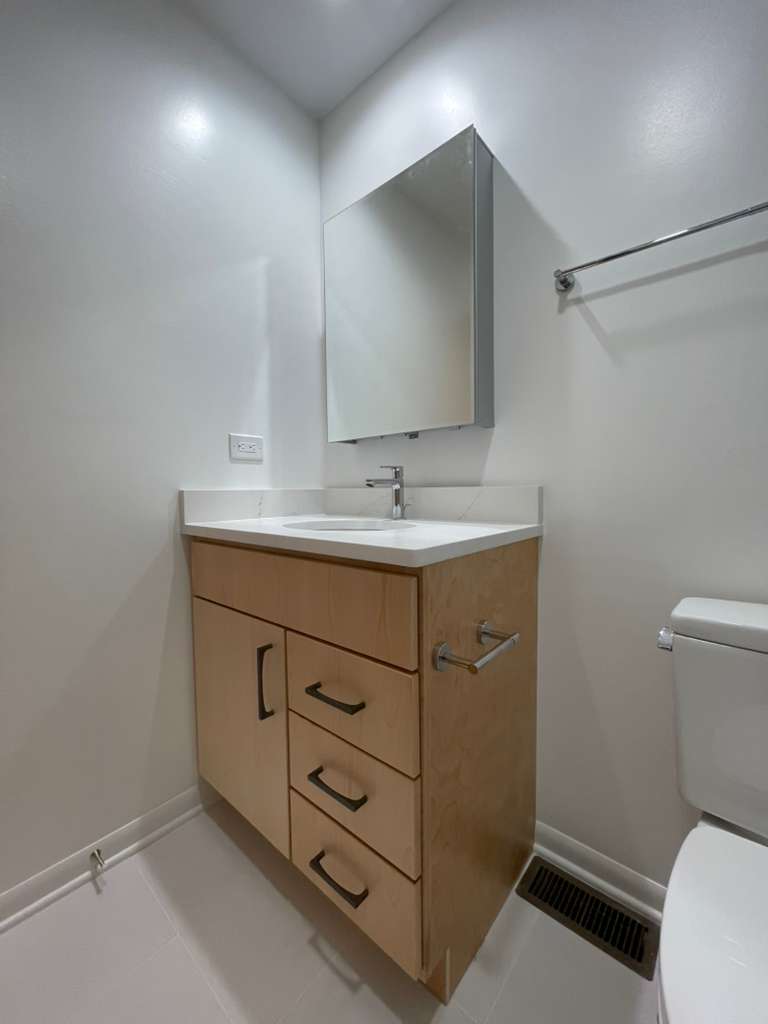 bathroom13